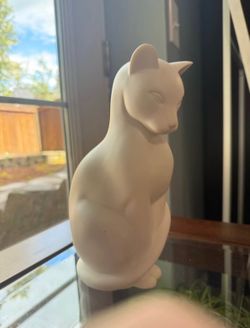 Vintage Hallmark Bisque Ceramic White Cat Statue Figurine Mexico Art Deco MCM 9”