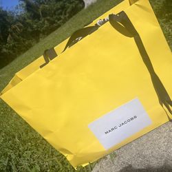 Marc Jacob’s Mid Size Tote Bag 