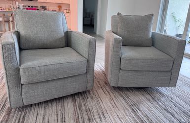 Set of 2 Rooms To Go Rocker Swivel Chairs – 360° Swivel – Sage/Gray – Like New