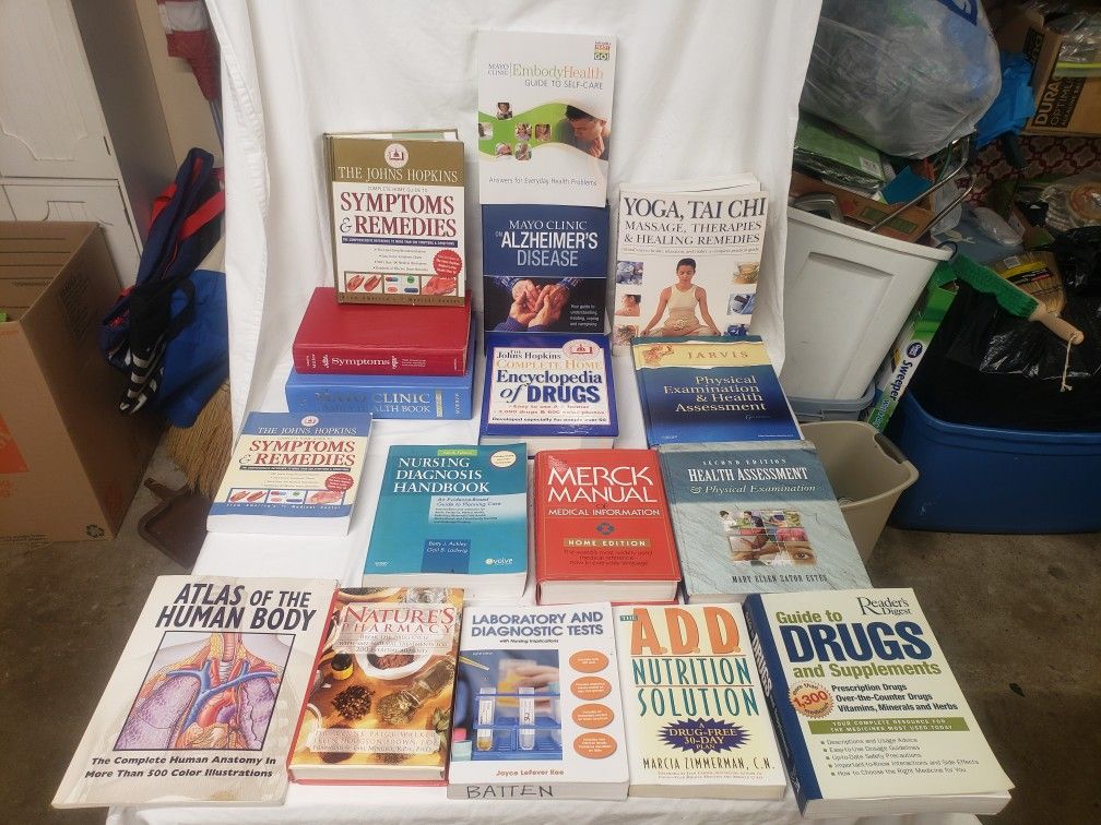 Medical Books And Textbooks  - Lot 3