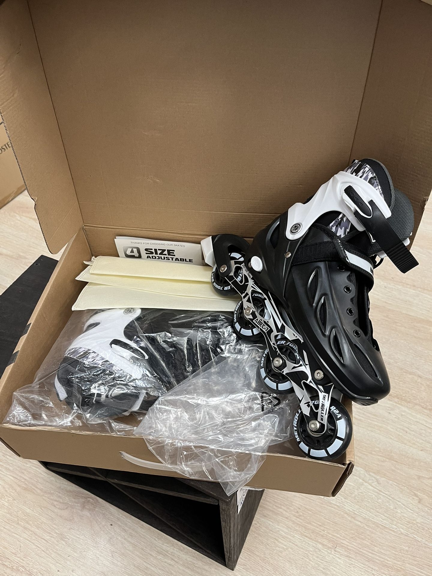 Kids Adjustable Inline Skates Ages 4-12, Youth Inlie Skates for Girls Boys 5-8 8-12 with Full Light Up Wheels, Beginner Women Adult Skates