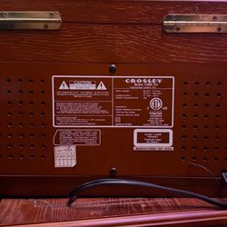 Victoria Tunewriter III & Crosley Vinyl Record Player