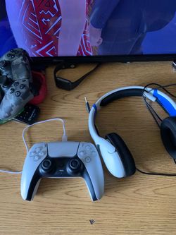 Ps5 controller, PlayStation headset