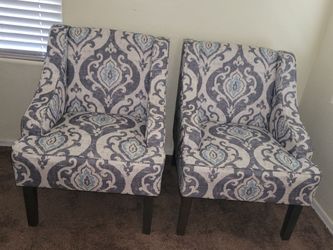 2 bedroom chairs
