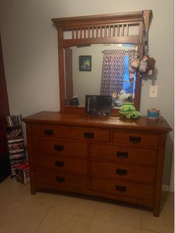 Dresser