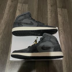 Air Jordan 1 Mid Smoke Grey Sz 8.5