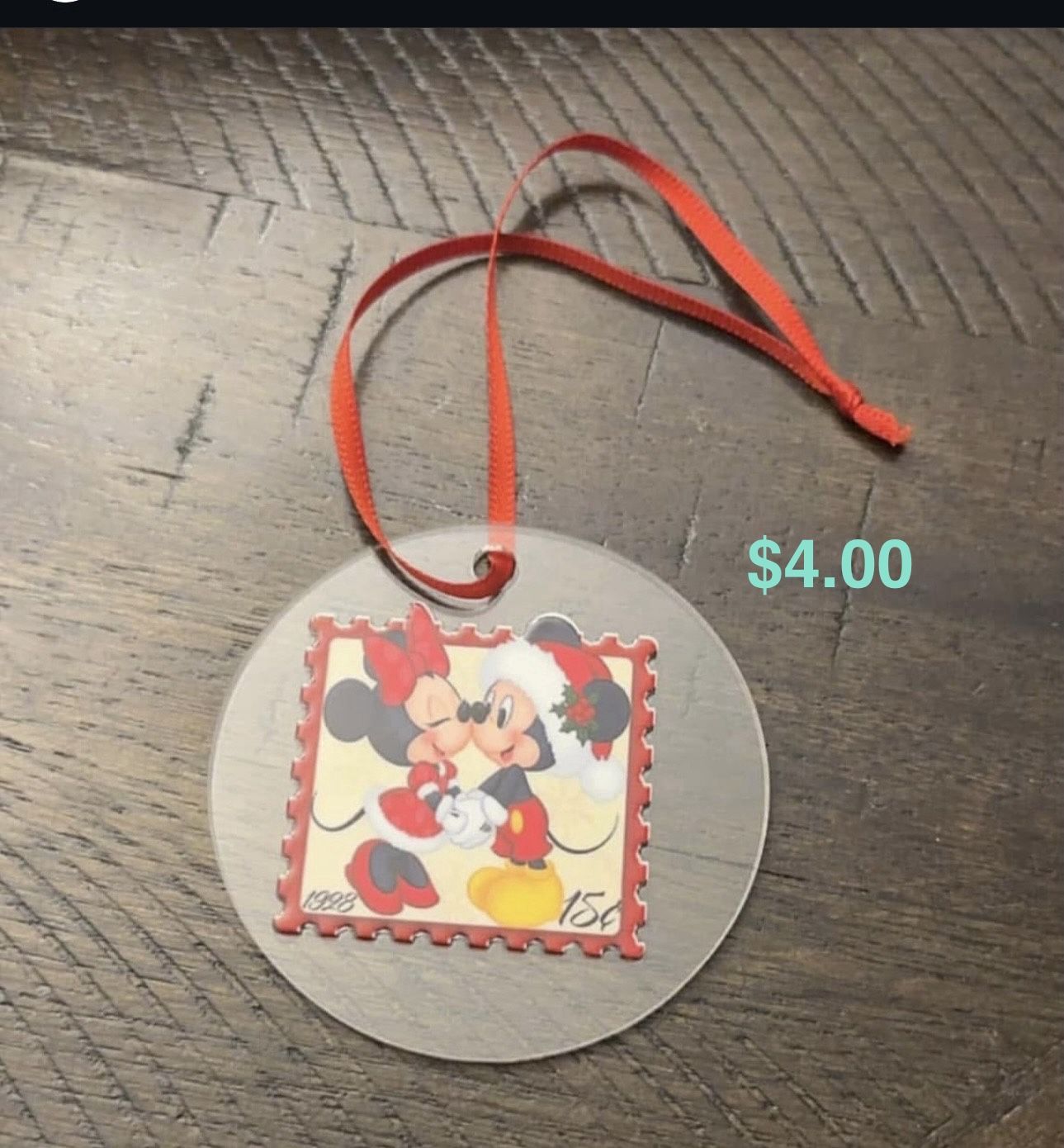 Christmas Ornaments/ Esferas Para Navidad 