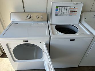 Maytag Washer and Electric Dryer set (1 month warranty)