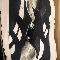 Reeboks Nylon Size 11