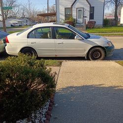 2002 honda Civic 4 cilindro 4 puertas automatico