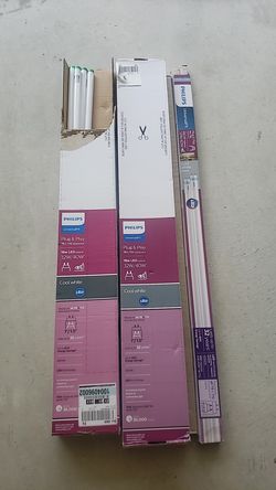 Phillips LED Plug and play flourescent tube lights