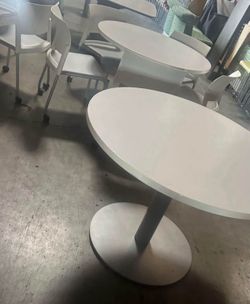 Allsteel Round Tables Confrence Breakroom Commercial Grade