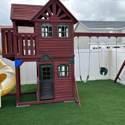 Playground, Delivery And Installation
