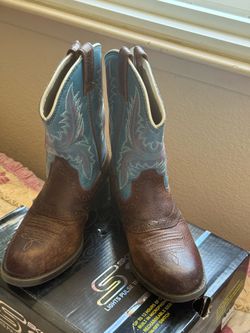ARIAT Boots
