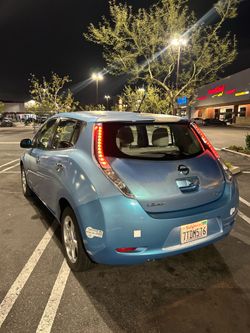 Nissan leaf 🍃