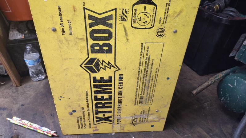 X-treme Jobsite Spider Box