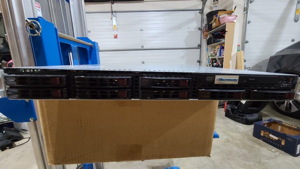 Supermicro Server