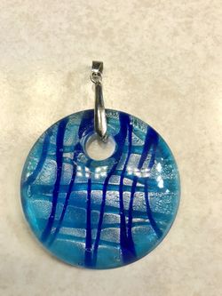 Beautiful vintage glass pendant