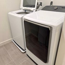 Samsung Washer And Dryer Like NEW 