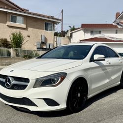 2015 Mercedes-Benz CLA