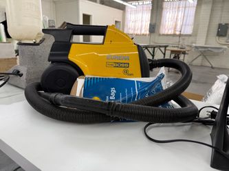 Eureka The Boss 12-Amp Canister Vacuum