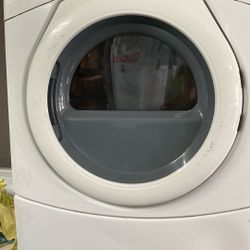 Whirlpool Dryer 