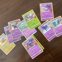 30 Pokémon Cards