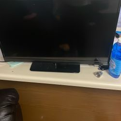 32” Vizio Tv