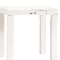 Pottery Barn Kids/Teen White Lacquer Parsons Desk
