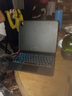 iPad Keyboard Case with Backlit Keys