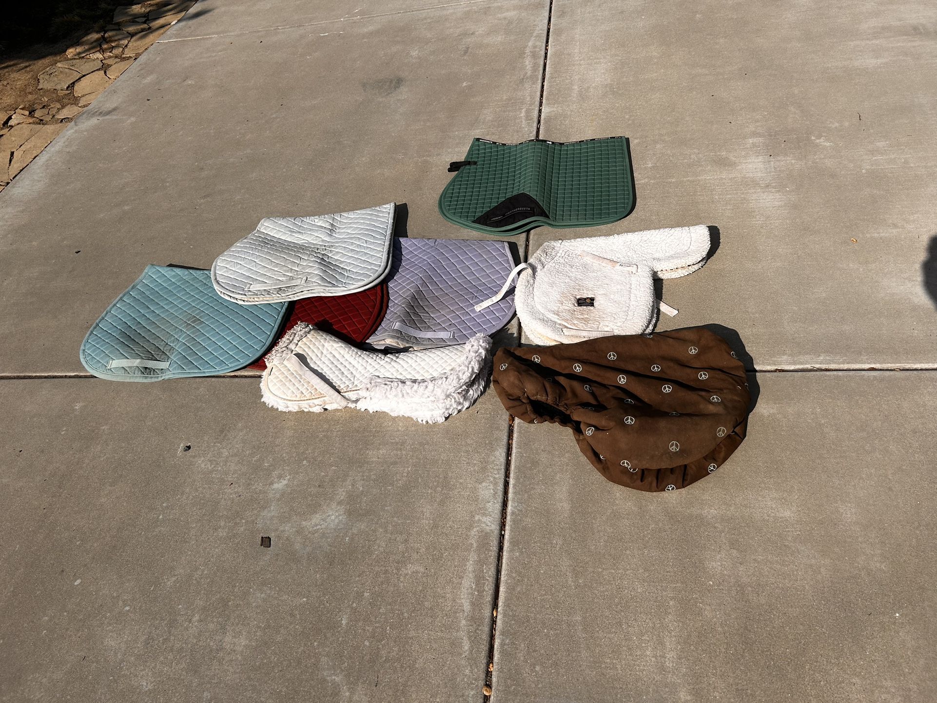Saddle Pads| Show Pad| Half Pad| Saddle Cover| Ring Side Backpack
