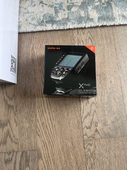 Godox XProC Wireless Flash Trigger for Canon — BRAND NEW, SEALED