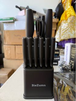 15 Pcs Kitchen Knife Set with Sharpening Block