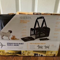 SHERPA Original Deluxe Pet Carrier (Large) (Unopened In Box) ($50 OBO)