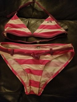 Girls 2swim suit size 5-6