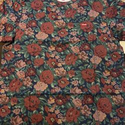 New Supreme Shirt - Large