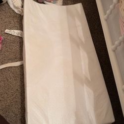 Munchkin Changing Pad 