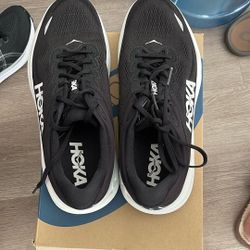 Men’s Hoka Bodi 9 