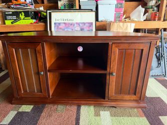 Wood cabinet