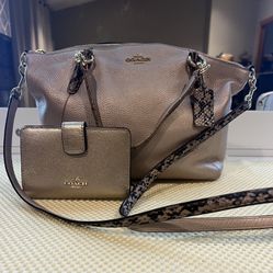 Coach Shoulder Bag 