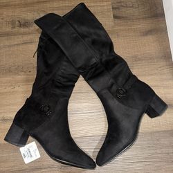 Women’s Boots Size 9.5M NWT