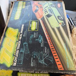 Tyco Slotless Track-Real Passing Lighted Blazers 