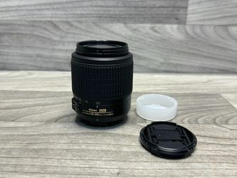 Nikon AF-S DX 55-200mm f/4-5.6G ED Zoom Lens (A1D007266)