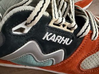 Karhu Air Cushion Retro Runner Sneakers Orange/Black Men’s Size 11.5