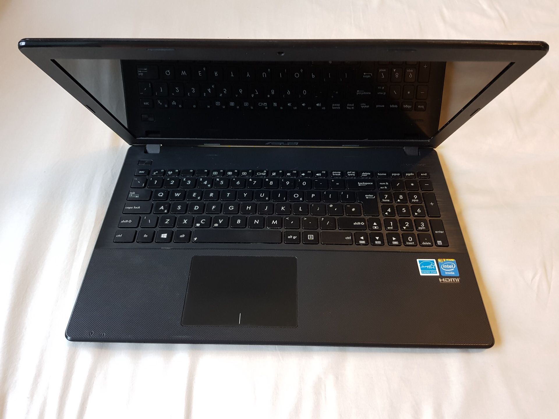 Asus X551 Laptop W/ 15” LCD screen