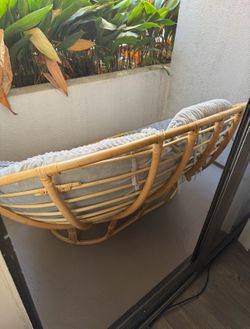 Papasan-style lounge chair