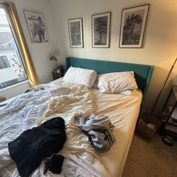 King Bed frame - Turquoise