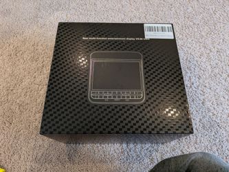 8.66 inch Tesla rear entertainment screen