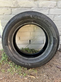 245/60R18 (1)