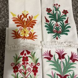 4 Cloth Ecuadorean Napkins